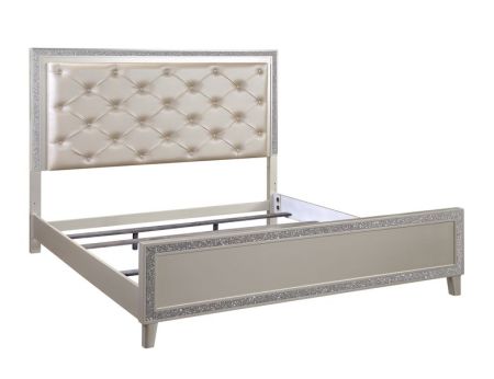 ACME Sliverfluff Queen Bed W/Led Synthetic Leather & Champagne Finish