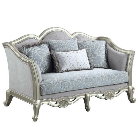 ACME Qunsia Loveseat W/4 Pillows Light Gray Linen & Champagne Finish