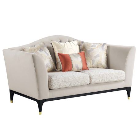 ACME Tayden Loveseat W/4 Pillows Beige Velvet